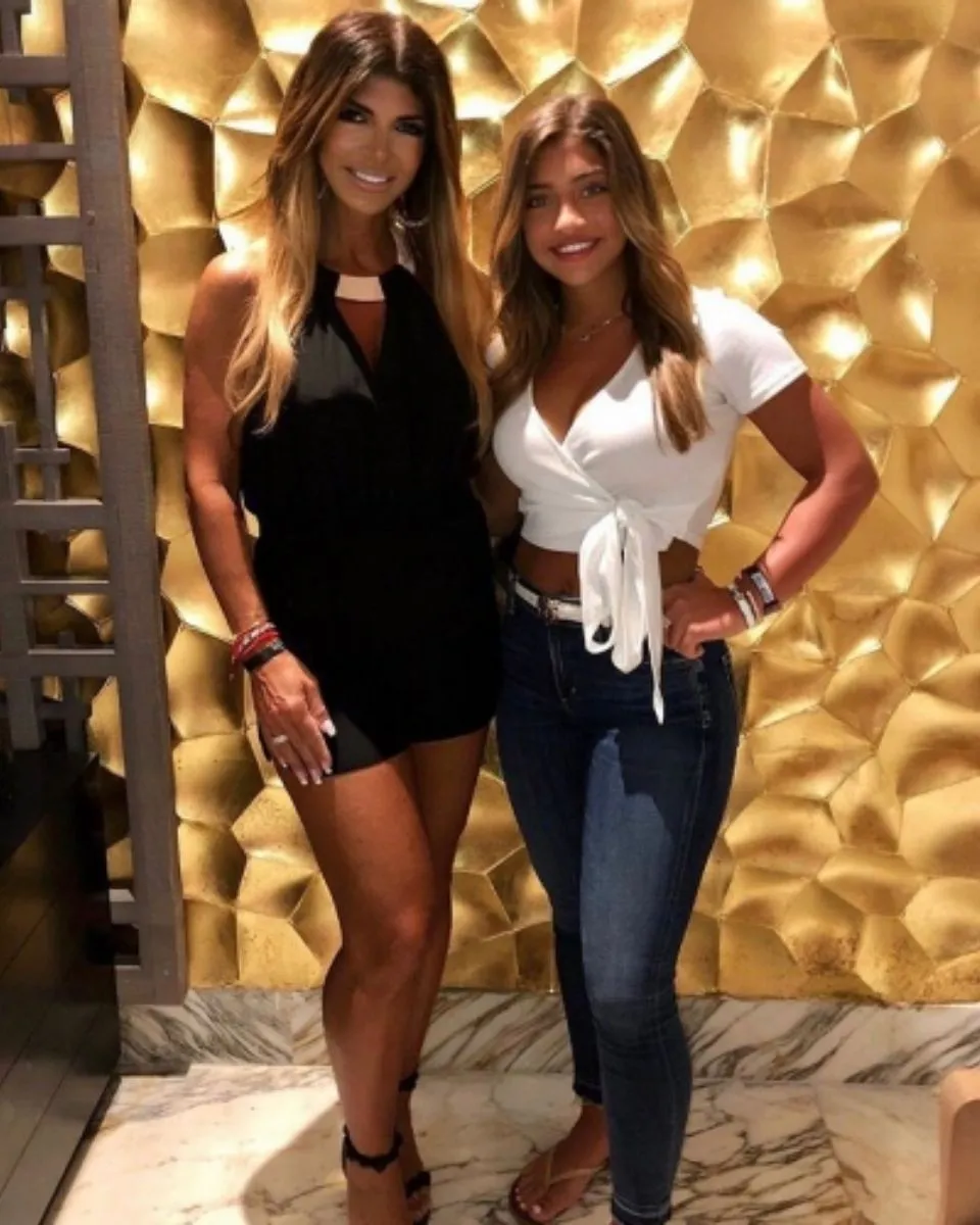 Gia Giudice Defends Mom Teresa Over “Unprofessional” Interview, Slams Narrative Family Doesn’t Pay Taxes, and Talks Feud With Ava Dash & If Teresa Unfollowed Her