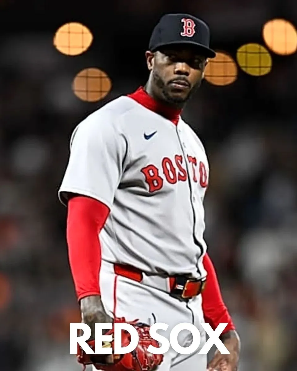 Red Sox Insider Hints At Aroldis Chapman's Likely Trade Deadline Fate