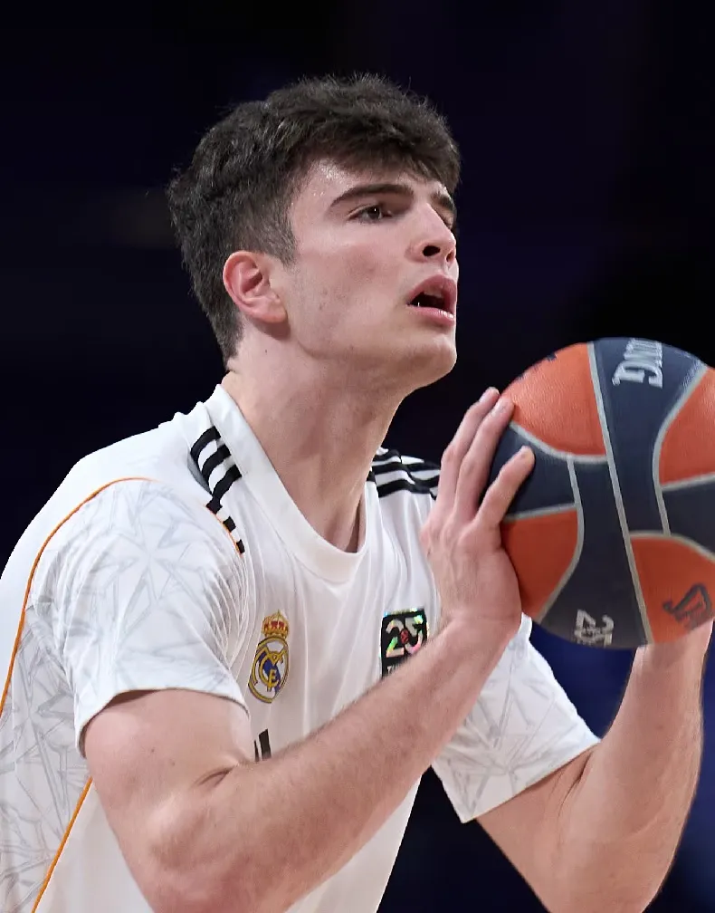 Celtics' Hugo Gonzalez finds silver lining in his most important NBA adjustment