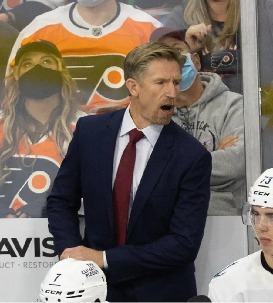 Former Flyers Coach Dave Hakstol Joins Avalanche as Assistant
