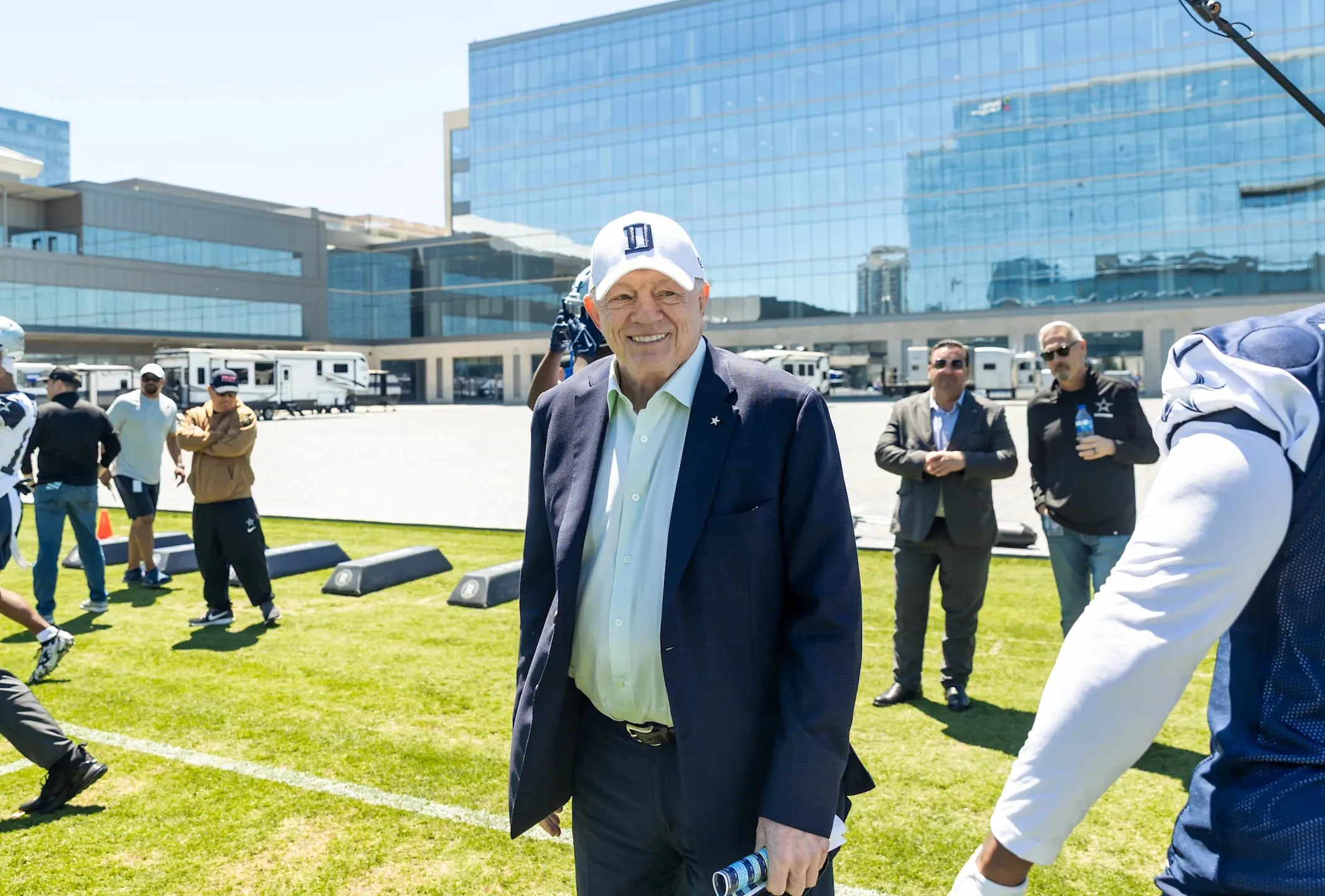 Cowboys Release News-Making Announcement About Training Camp Contract
