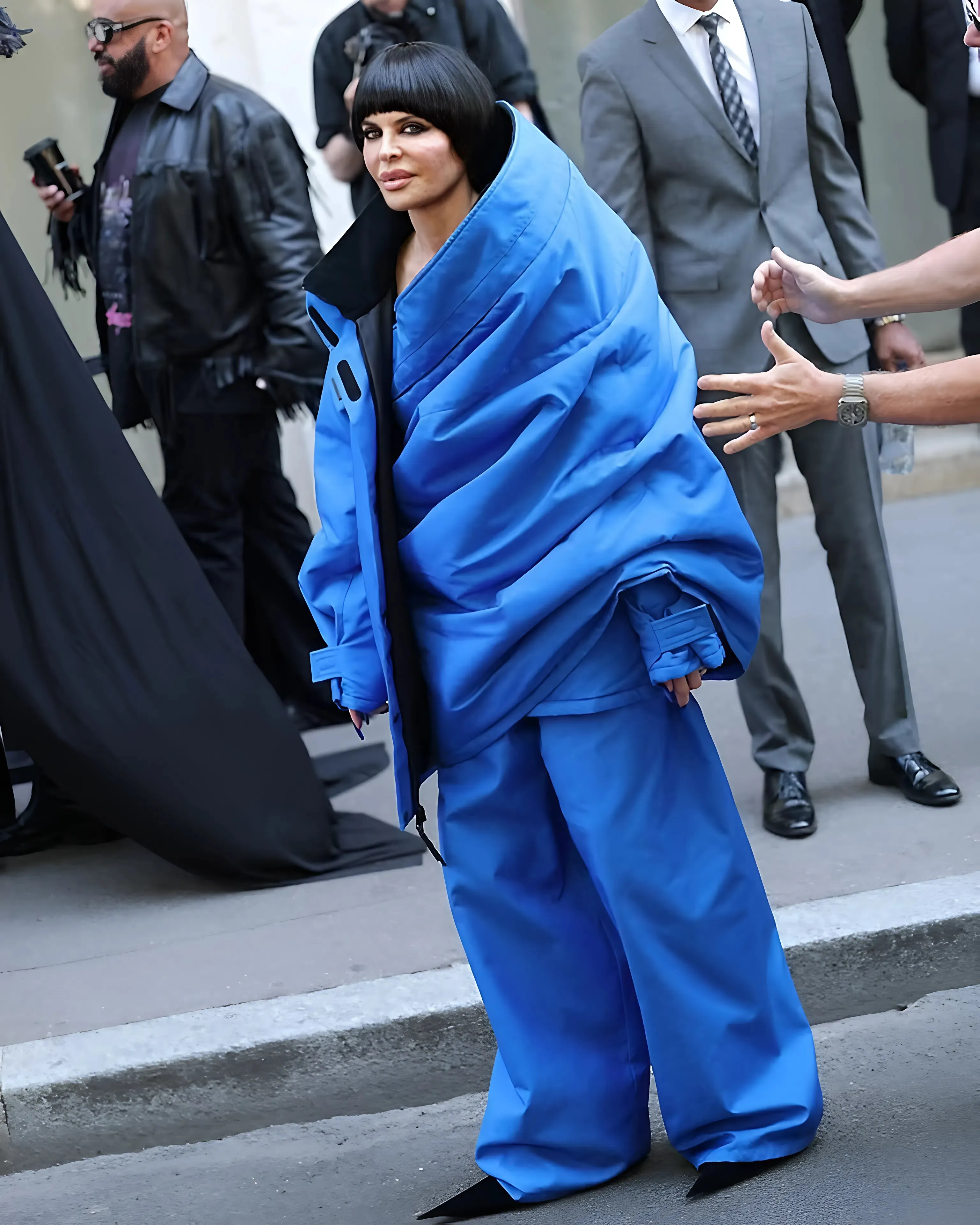 Lisa Rinna is back at Paris Fashion Week — and you won’t believe her latest look