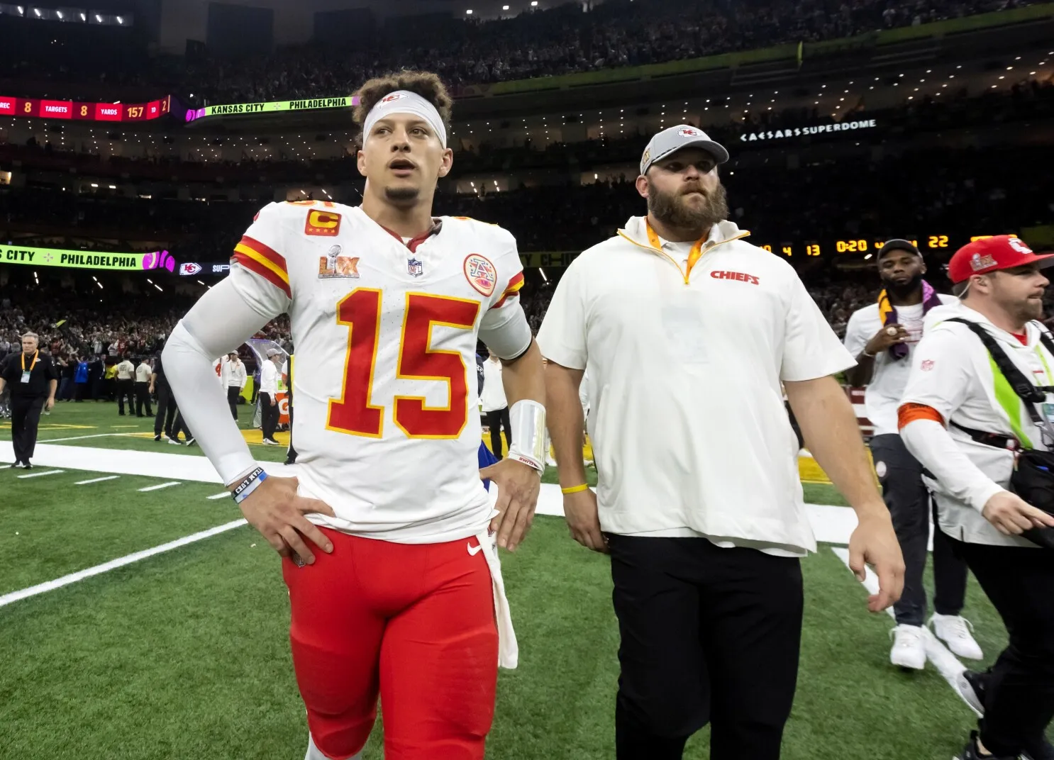 Patrick Mahomes’s trainer livid at Kansas City radio host for calling Mahomes “fat”