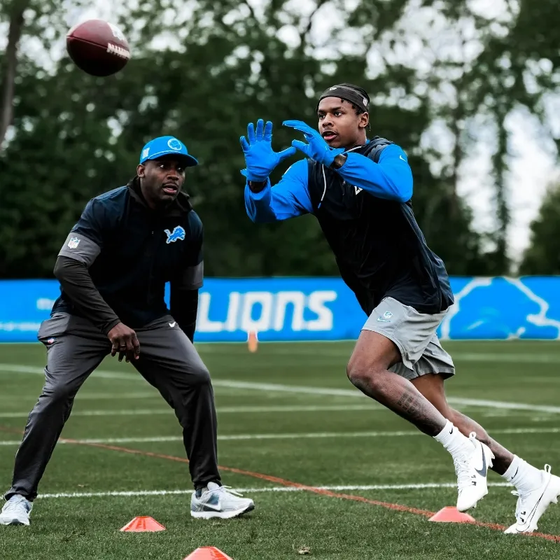 Speedy Lions Rookie WR Faces Warning as Training Camp Approaches