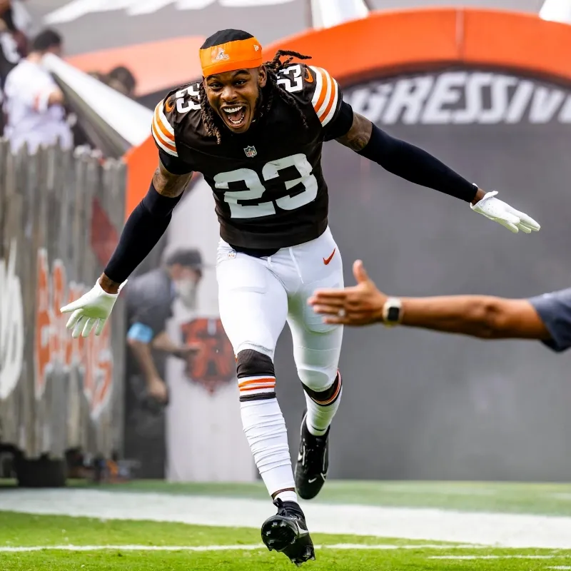 Insider Predicts Browns Will Give 4th-Year Player a Big Contract Extension