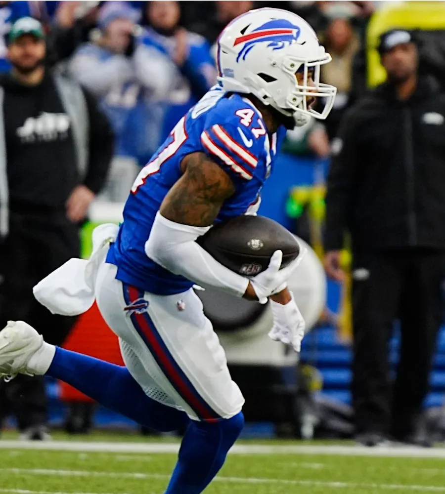 Bills Called ‘Too Safe’: Fans Slam Conservative Uniforms in NFL Style Rankings