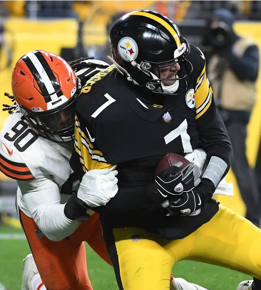 Steelers Legend Ben Roethlisberger Fires Shot at Cleveland Browns