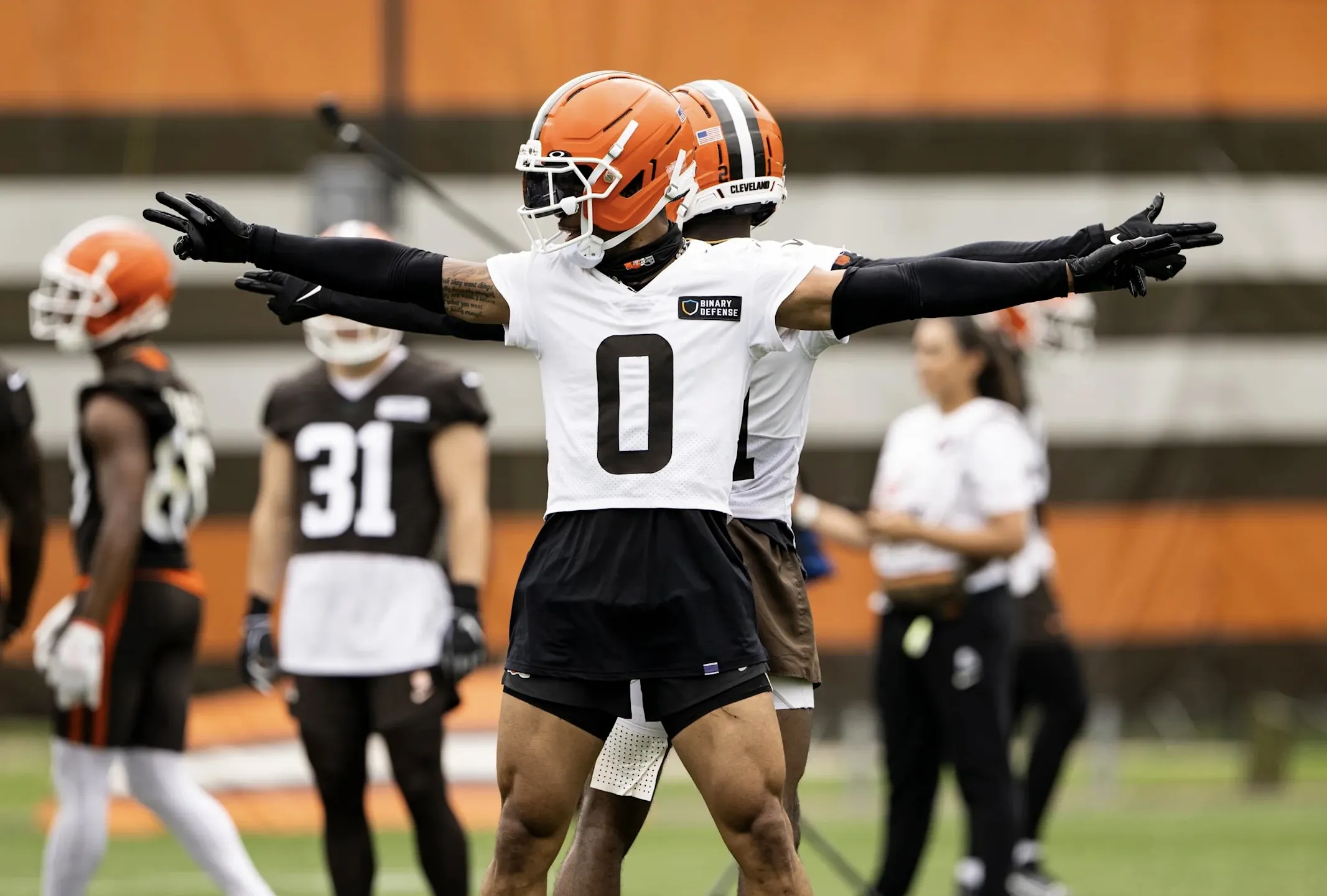 Browns Predicted to Cut Ties With $12 Million Starter in Deal With Raiders
