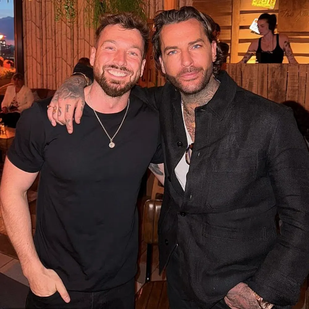 “He’s like the missing puzzle piece” – Pete Wicks reveals the unlikely secret behind six-year friendship with Sam Thompson as he insists they’ve NEVER had a row despite spending nearly every day together and launching a sold-out live show - suong