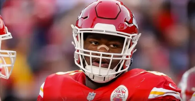 Trey Smith Delivers Update on Contract Negotiations With Chiefs