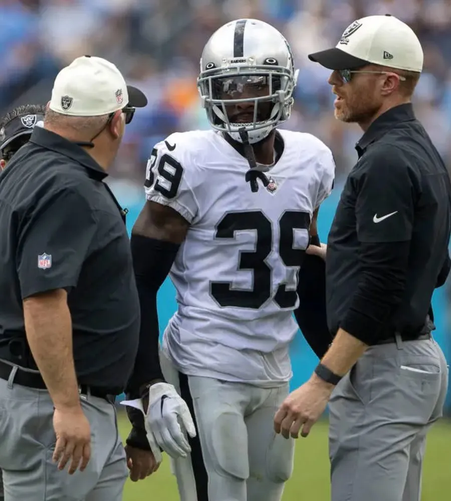 Raiders Legend Was 'Heartbroken' Following Nate Hobbs’ Exit
