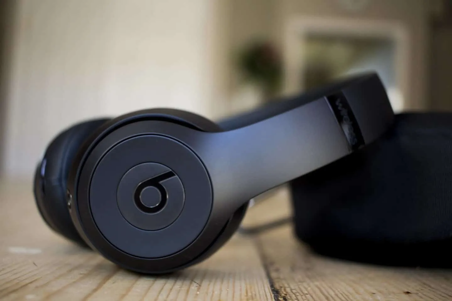 Beats Studio 3: Premium Sound, Sleek Design, and Wireless Freedom