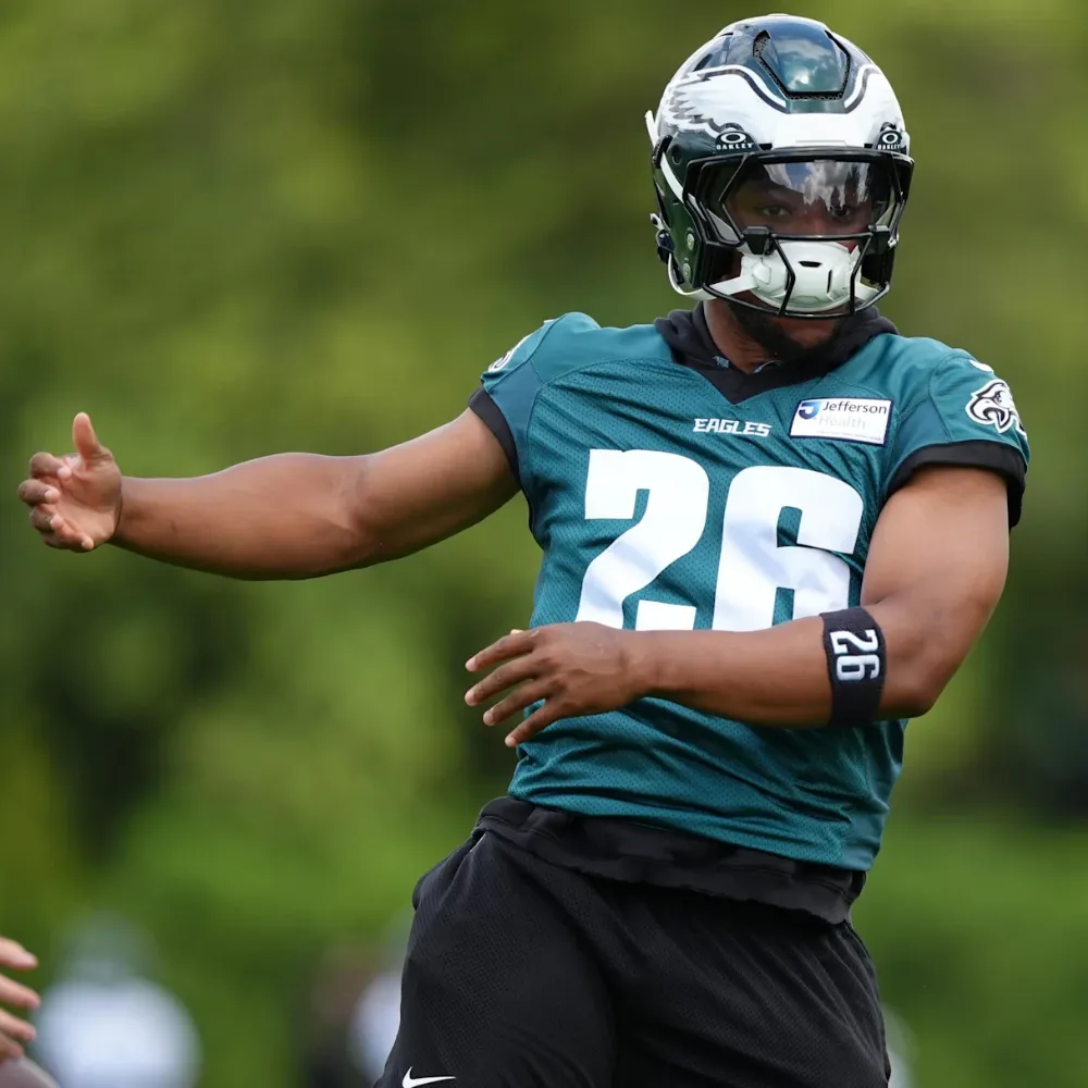 “He can go another few years with high-level play” – NFL exec makes bold prediction about Eagles’ Saquon Barkley as record-breaking season silences critics and resets expectations - suong