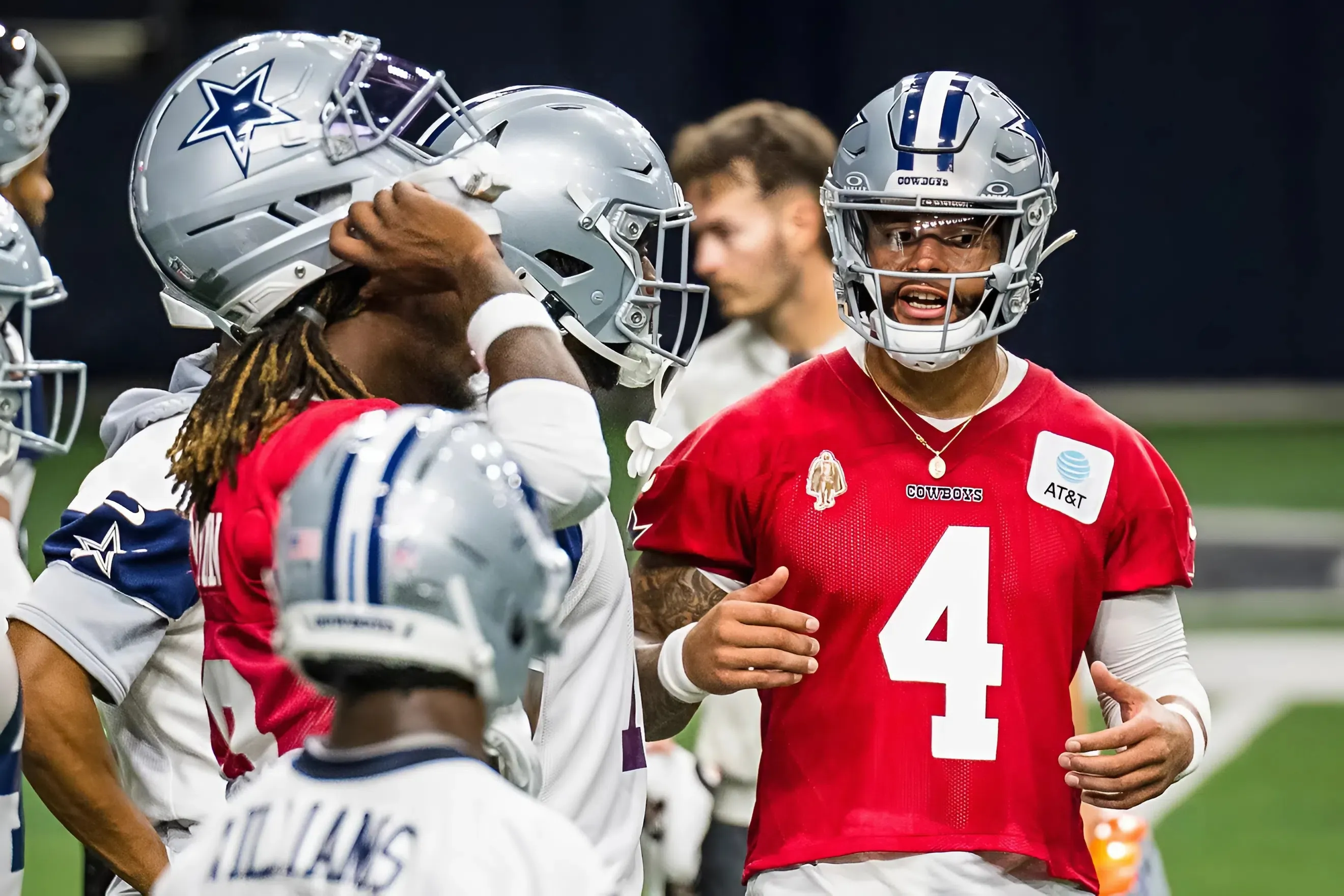 The Dallas Cowboys receive one of the worst rankings in the NFL and Dak Prescott must be very worried