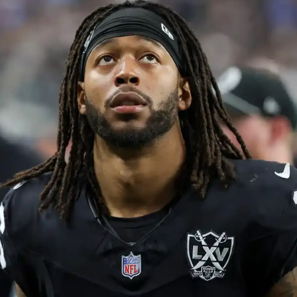 ‘A fan is betting the farm on the Raiders doing this’ – $25,000 wager stuns NFL world as die-hard backer puts everything on Las Vegas winning Super Bowl 60 despite 100-1 odds and a 4-13 season - suong