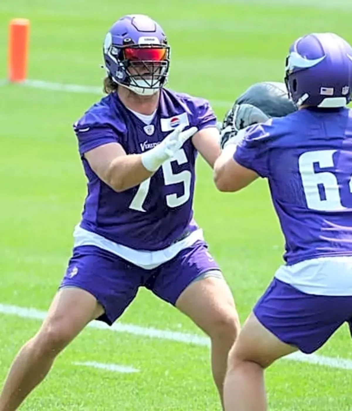 Analyst says Vikings' rebuilt offensive line could be NFL's best