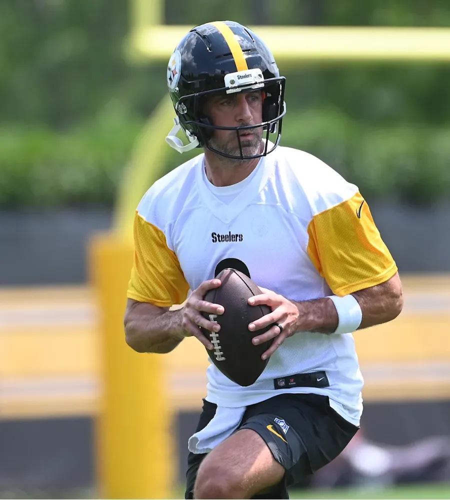 Autograph Showdown: Steelers QB Blasts Scammer in Viral Lake Tahoe Moment