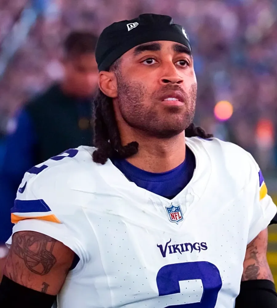Raiders should target veteran cornerback eager to play
