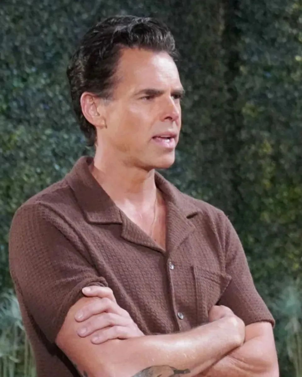 Messiest Move of the Week: Billy Steps Down From Abbott Communications on Young and the Restless