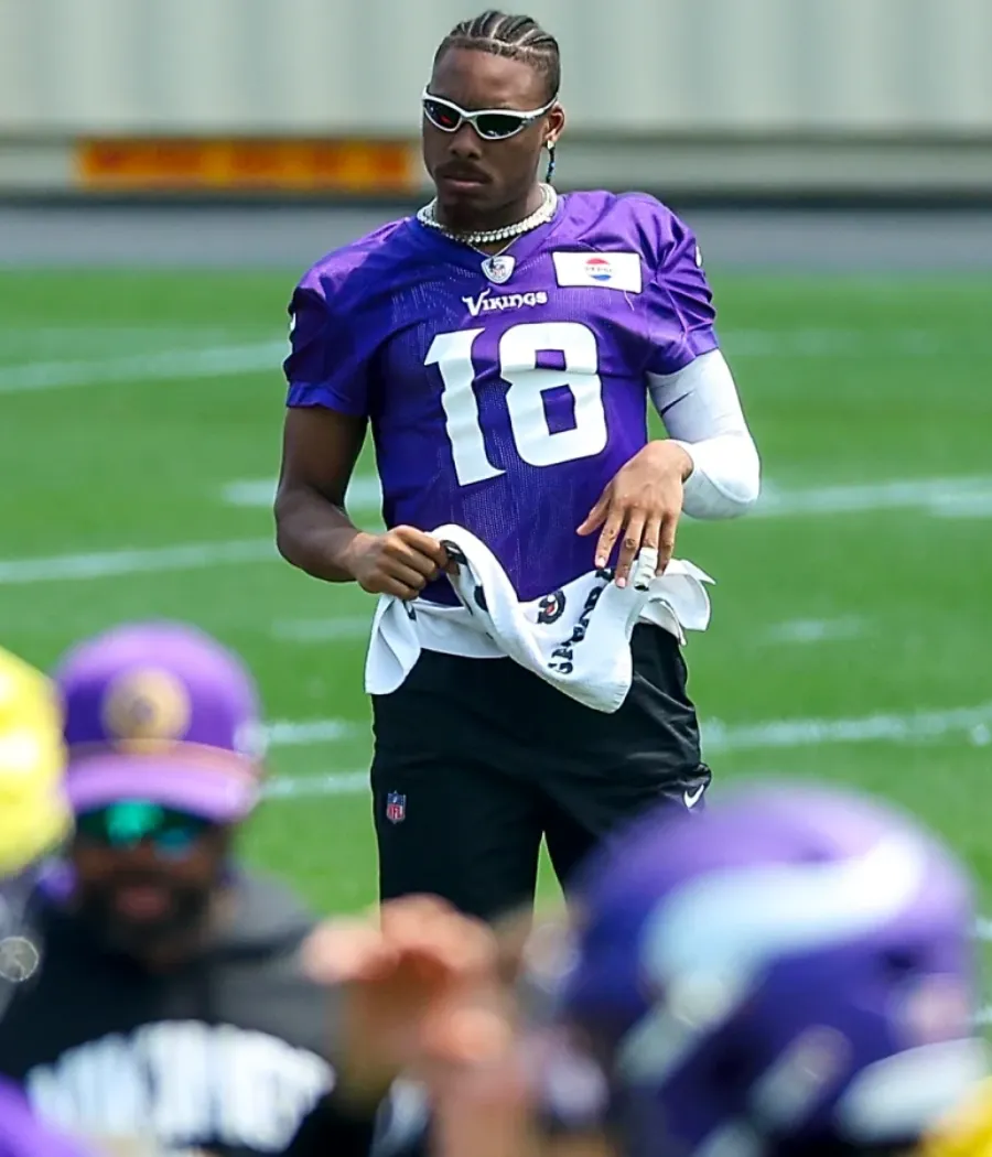 Randy Moss believes this wide receiver could be the best ever