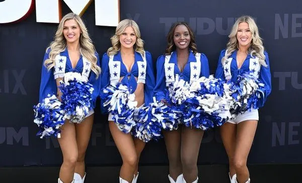 How Much Do the Dallas Cowboys Cheerleaders Make? What ‘America’s Sweethearts’ Season 2 Revealed
