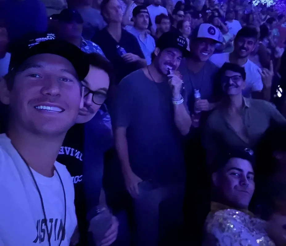 The Southern Charm Crew Rocks Out at Phish Concert: Austen, Whitney, Craig, Shep, Whit, Rodrigo, and Tyler Unite for a Night of Music and Camaraderie - lulu