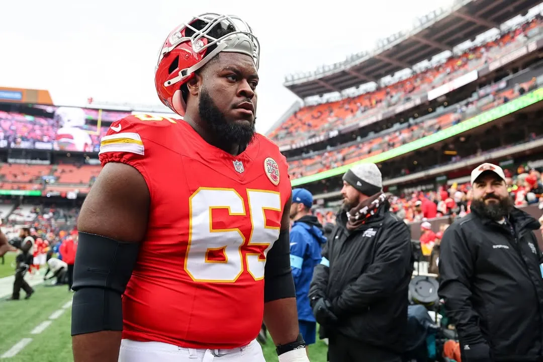 Trey Smith Faces Deadline Decision as Chiefs Weigh Tag Cost Against Long-Term Deal