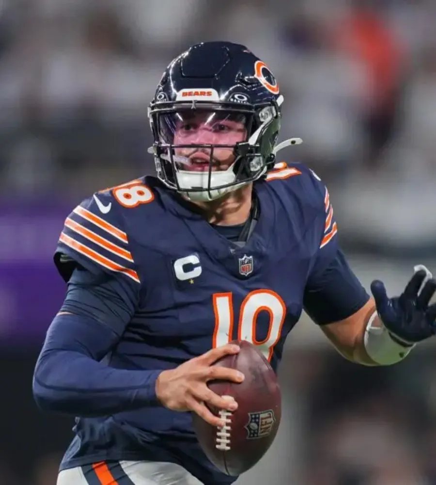 “Of Course It Is” Bears’ QB Caleb Williams Sees Phone Background Leaked, Fans Troll Ruthlessly (Breaking)