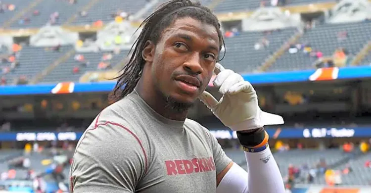 Former Steelers star goes after Commanders’ Robert Griffin III