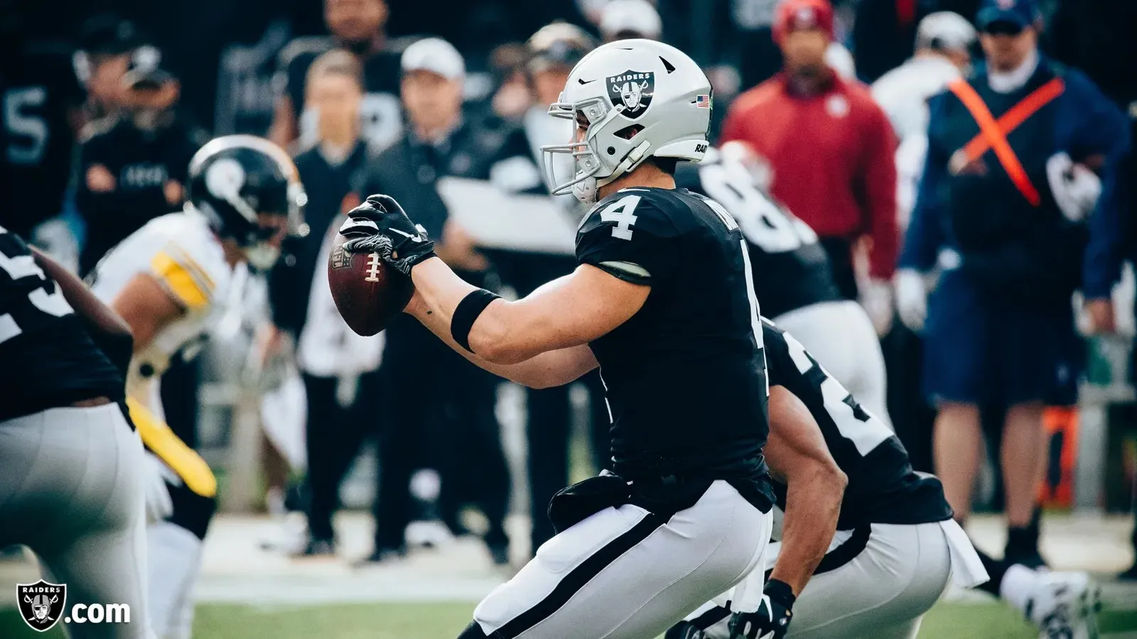 Steelers’ Epic 2018 Collapse Gave Derek Carr One Of His Favorite Career Moments