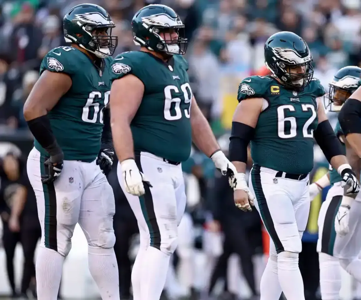 “The best offensive line in football” – Philadelphia Eagles dominate PFF’s 2025 rankings with powerhouse tackle duo and Super Bowl-winning protection unit as they gear up for historic back-to-back title run despite interior shake-up  - suong