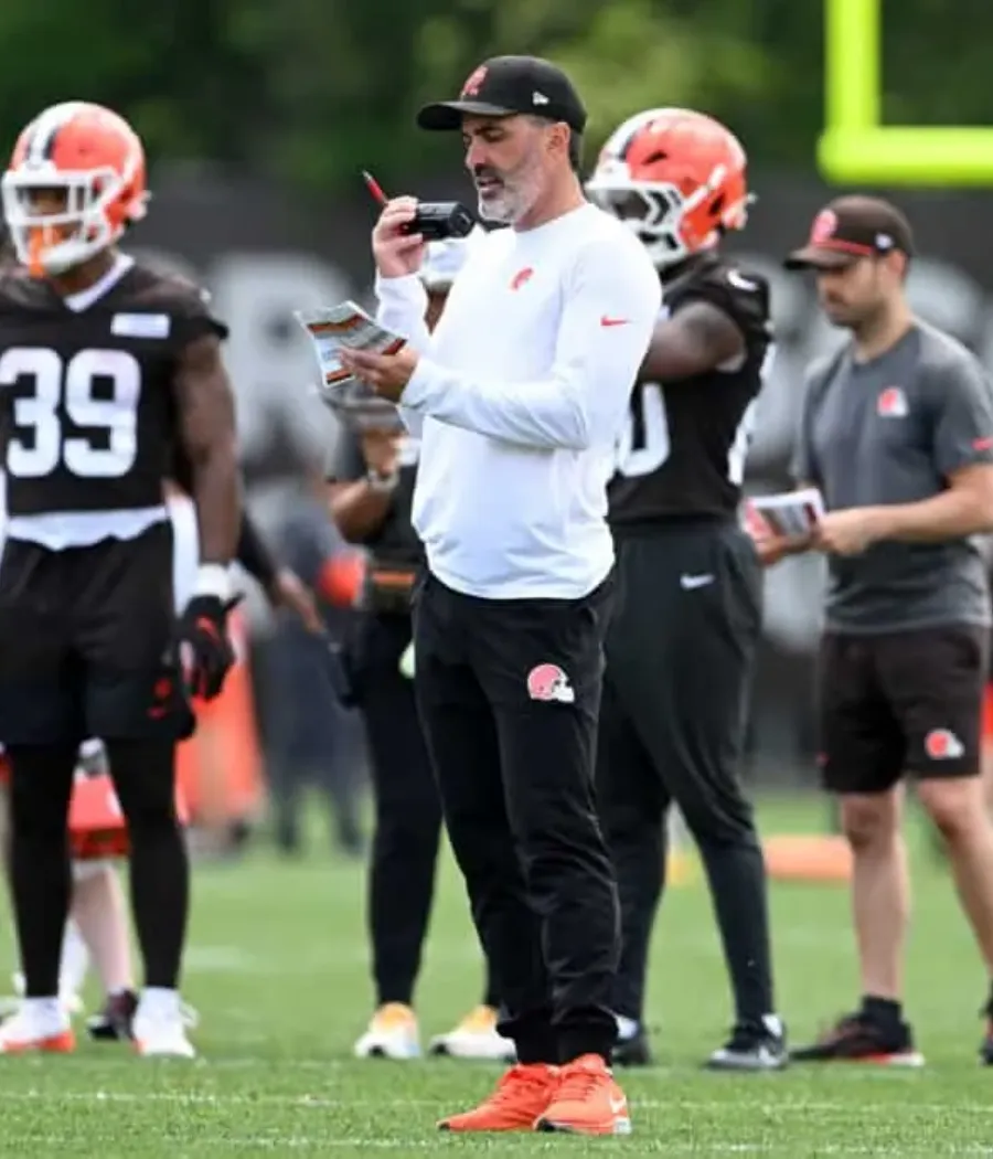 Browns’ Young QB Earning Respect Behind The Scenes