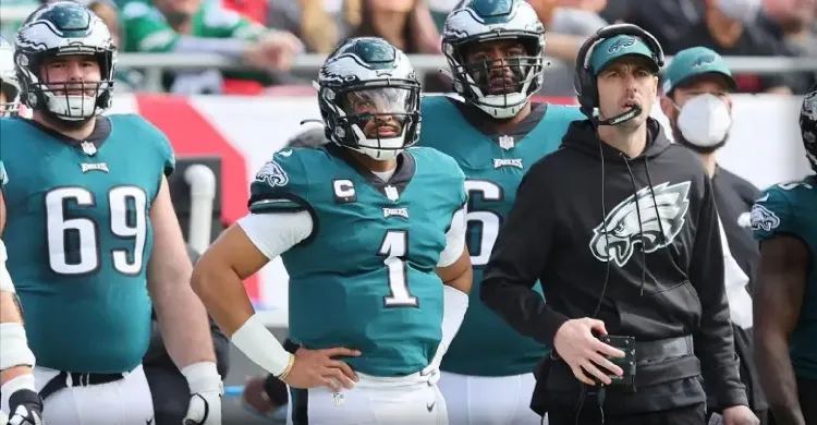 Eagles $255 Million Super Bowl MVP Dealing With ‘Crazy’ Coaching Change