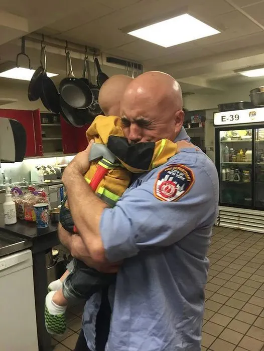 3-year-old junior FDNY firefighter with cancer has died