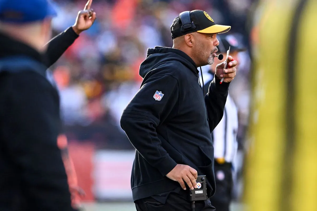 Steelers Coordinator Ranks Among NFL’s Best Despite Fan Backlash