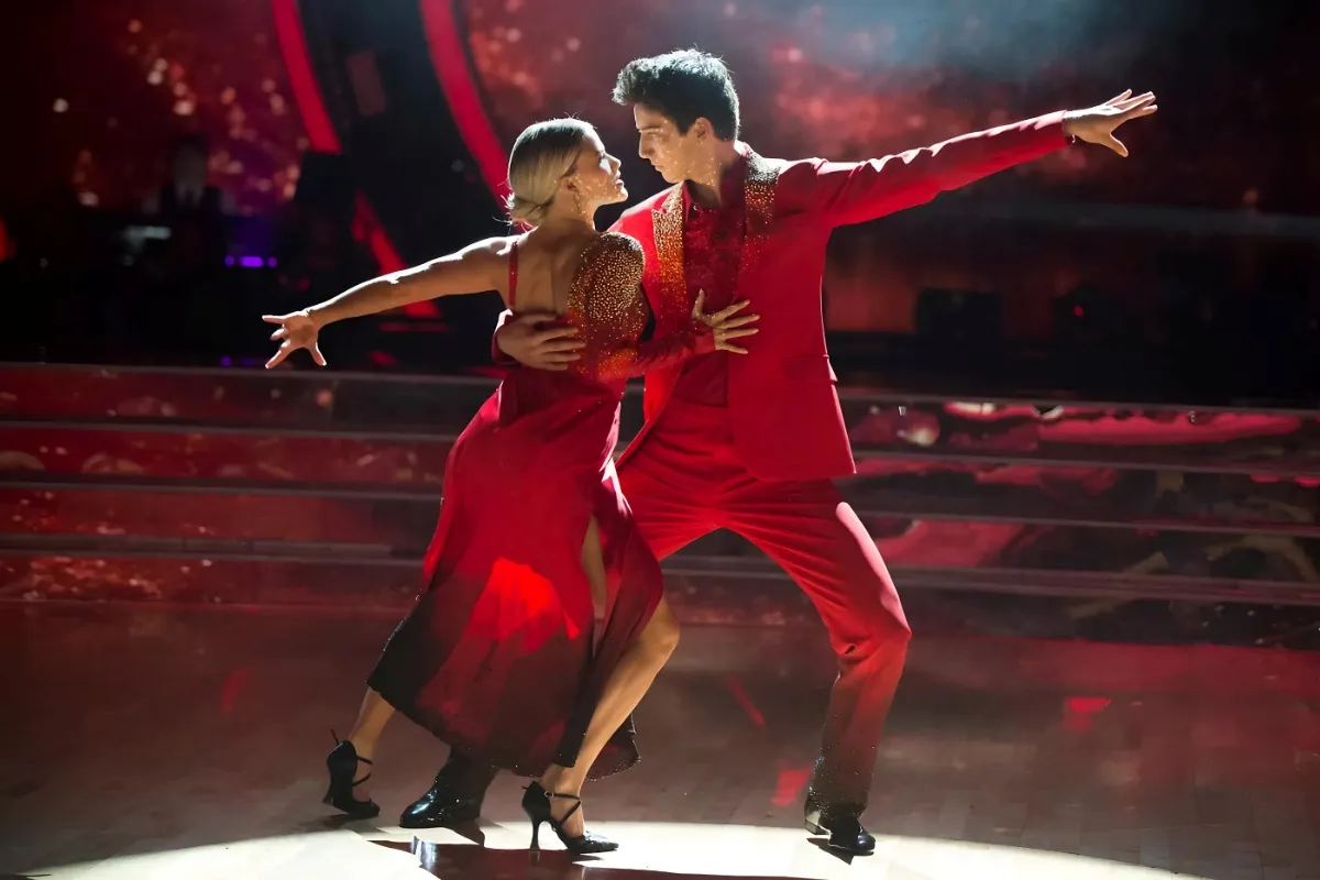 Milo Manheim says getting 'robbed' on Dancing With the Stars worked in his favor tram
