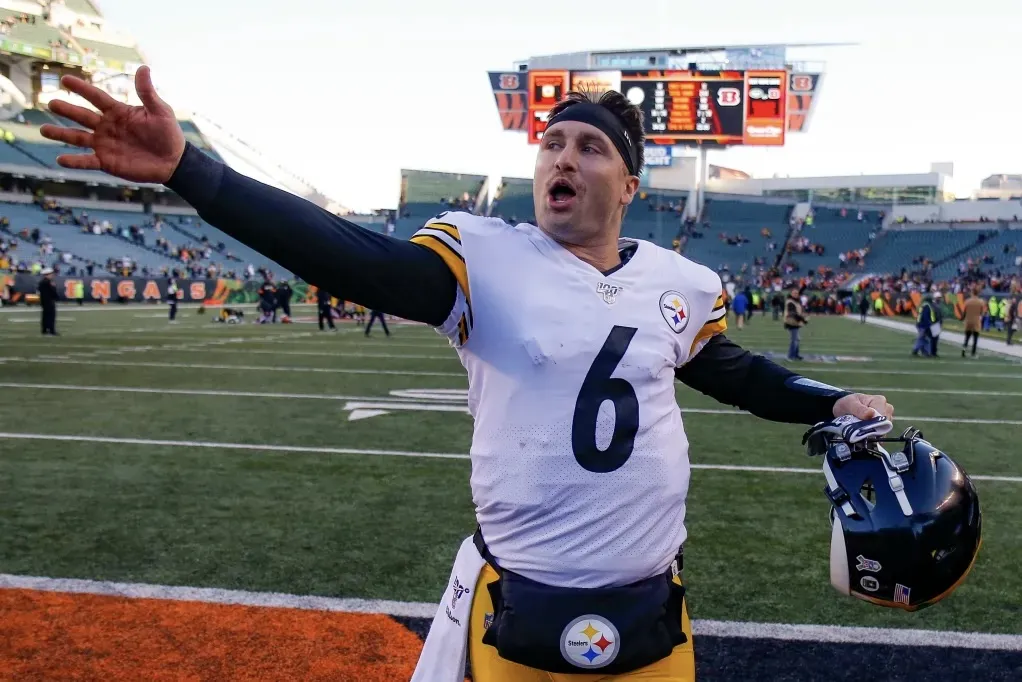Duck Hodges Recalls Steelers' Mike Tomlin's Harsh Next Man Up Mentality: 'Get The Job Done We'll Find Someone Else'