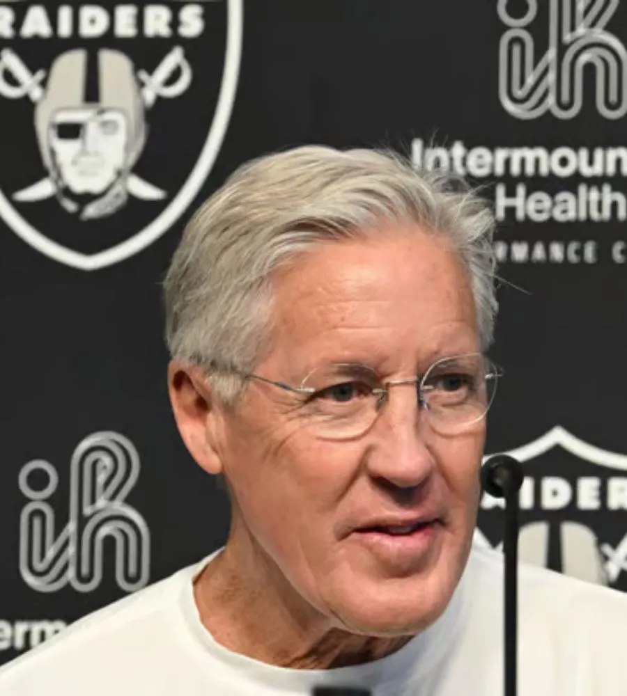 Raiders Cut Quarterback From Roster Ahead of Training Camp