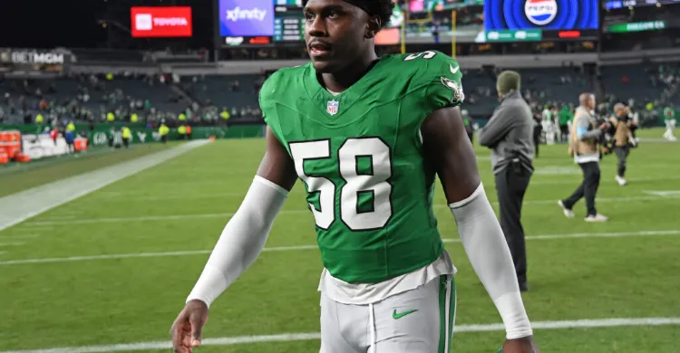 OLB Jalyx Hunt Expected To Start For Eagles