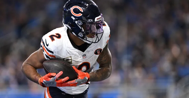 Jets Trade Idea Reunites Justin Fields With Bears Star Receiver D.J. Moore