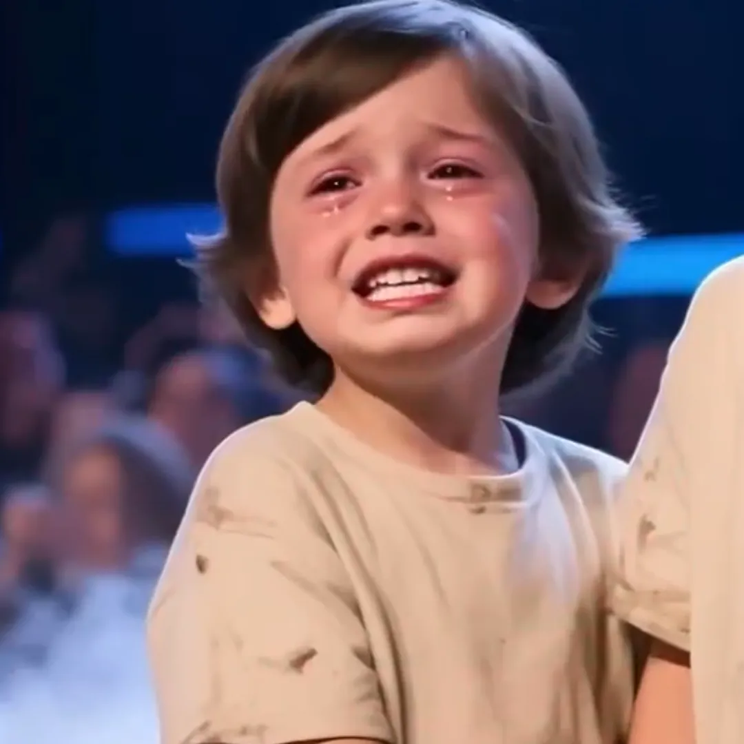 When Fear Met Love on the Biggest Stage: The Little Boy Whose Tears United the Whole Room in a Single Breath of Compassion