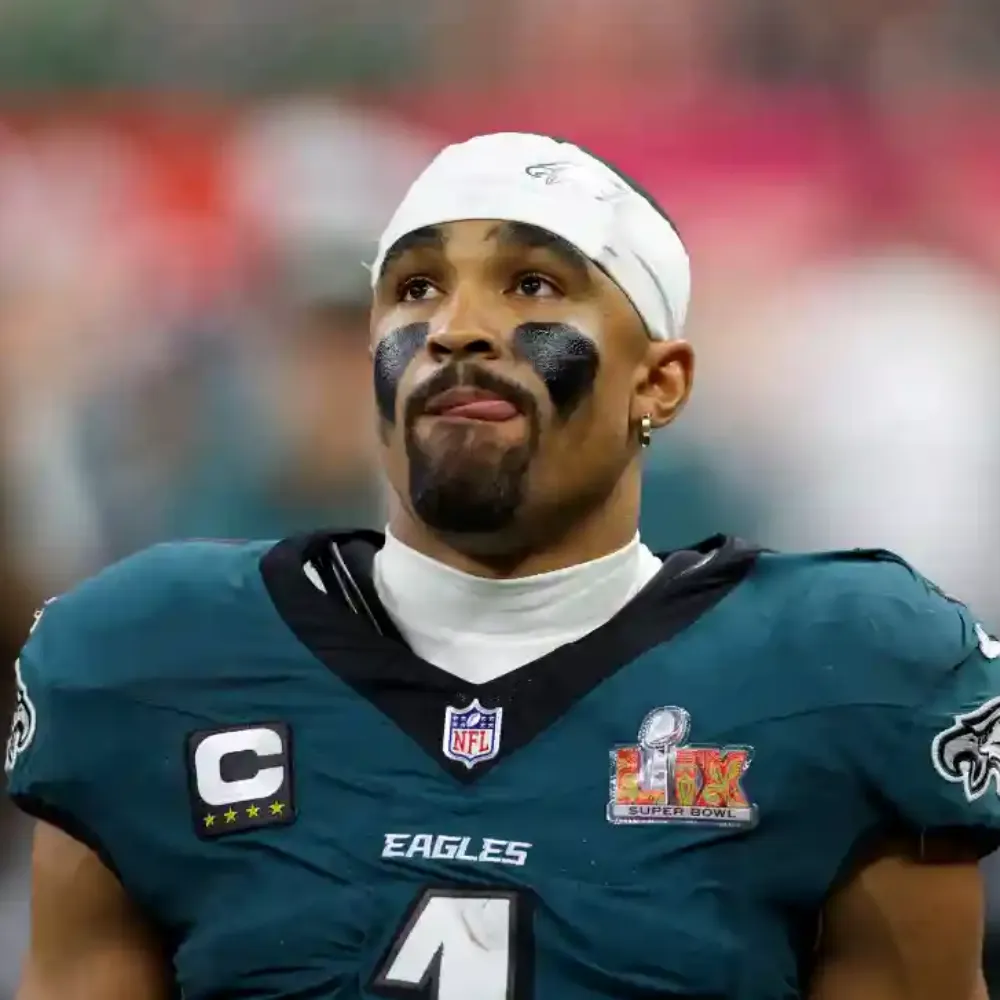 Eagles Super Bowl MVP Jalen Hurts lands shockingly low in ESPN’s quarterback rankings despite historic season, dominant Super Bowl win over Patrick Mahomes, and praise from NFL executives calling him “one of the surest bets” in the league - suong