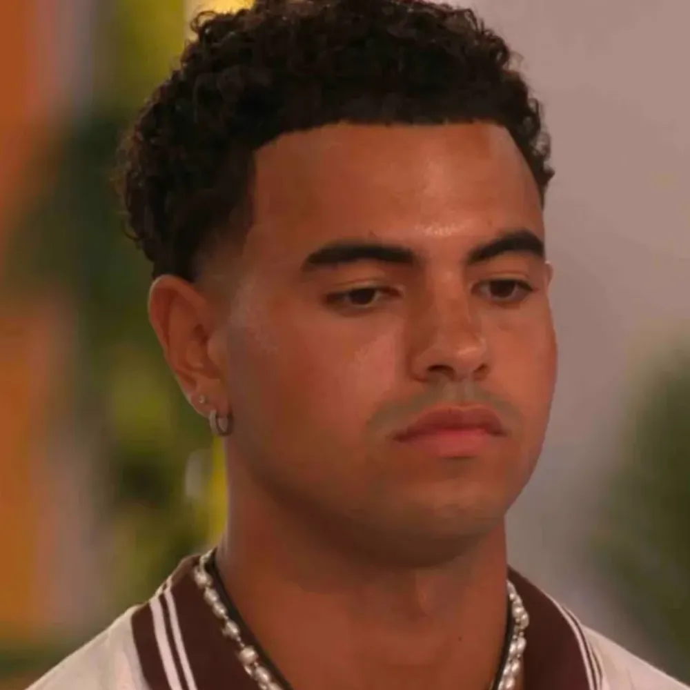 ‘Lowest of all time’ – Love Island fans explode over “damaging” villa behaviour as viewers call for producers to axe toxic boy accused of emotional manipulation, mind games, and leaving a trail of heartbreak behind him - suong