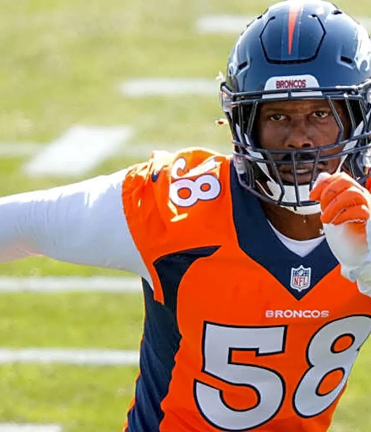 Report: 3 Teams 'Very Interested' in Ex-Broncos OLB Von Miller Report: 3 Teams 'Very Interested' in Ex-Broncos OLB Von Miller
