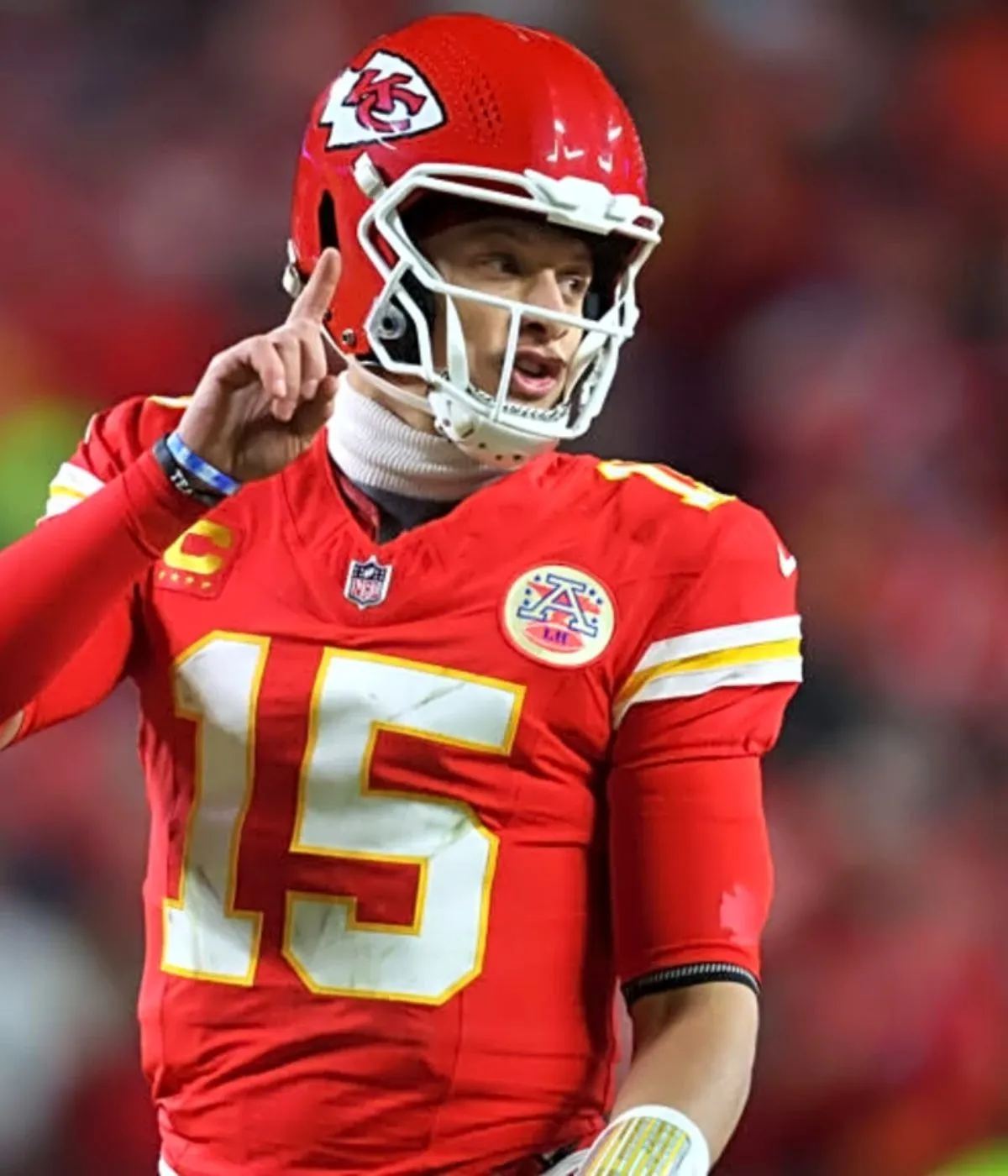 Chiefs QB Patrick Mahomes Sends Message After Historic $94 Million Decision