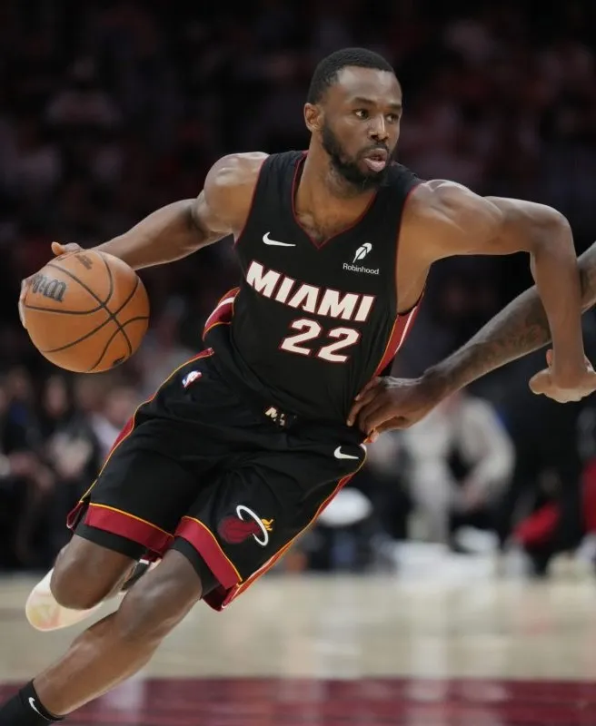Lakers No Longer Interested in Trade for $109M Forward, NBA Champ: Report