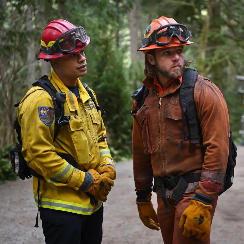 Max Thieriot’s FIRE COUNTRY Starts Filming Season 4 in Vancouver