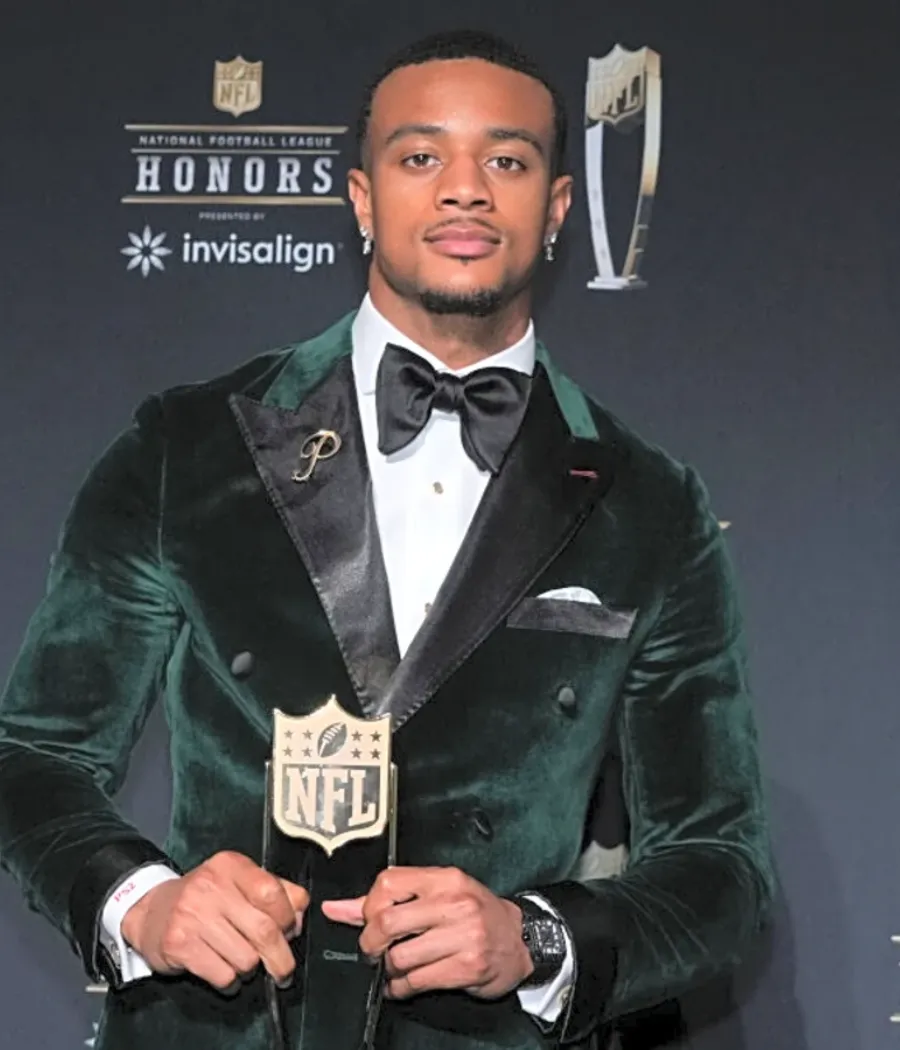 Broncos’ Patrick Surtain II’s Epic Selfie With Michael Jordan Sparks Buzz as NFL Season Looms