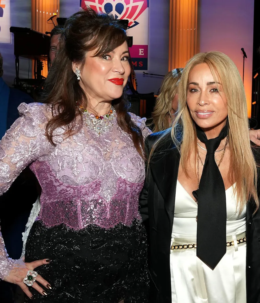 Jennifer Tilly Denies ‘Silly’ Rumors About Altercation With Faye Resnick During ‘RHOBH’ Season 15