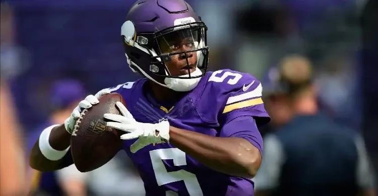 Ex Vikings QB Gets Media Praise After ‘Shameful’ Suspension